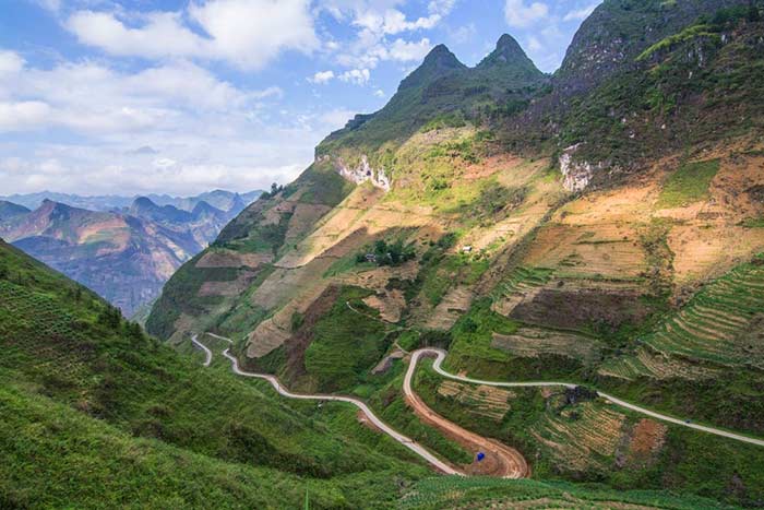 visit Ha Giang in 3, 4 or 5 days the road